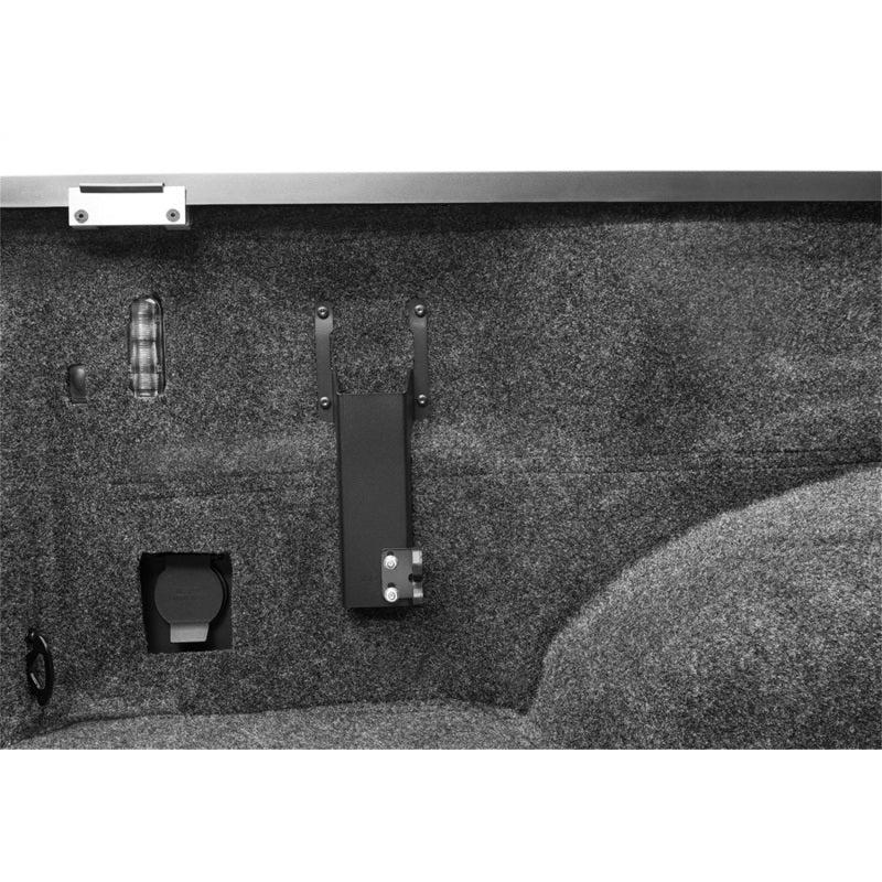 UnderCover 15-20 Ford F-150 Drivers Side SwingH1128-H1157 Case - Black Smooth
