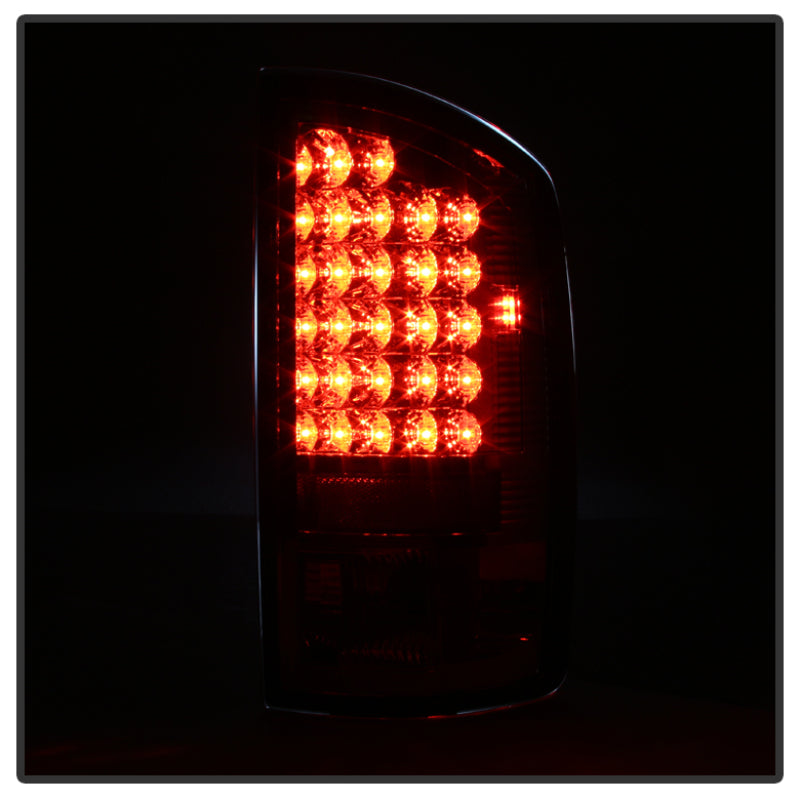 Spyder Dodge Ram 02-06 1500/Ram 2500/3500 03-06 LED Tail Light Chrome ALT-YD-DRAM02-LED-C-SR1 Performance
