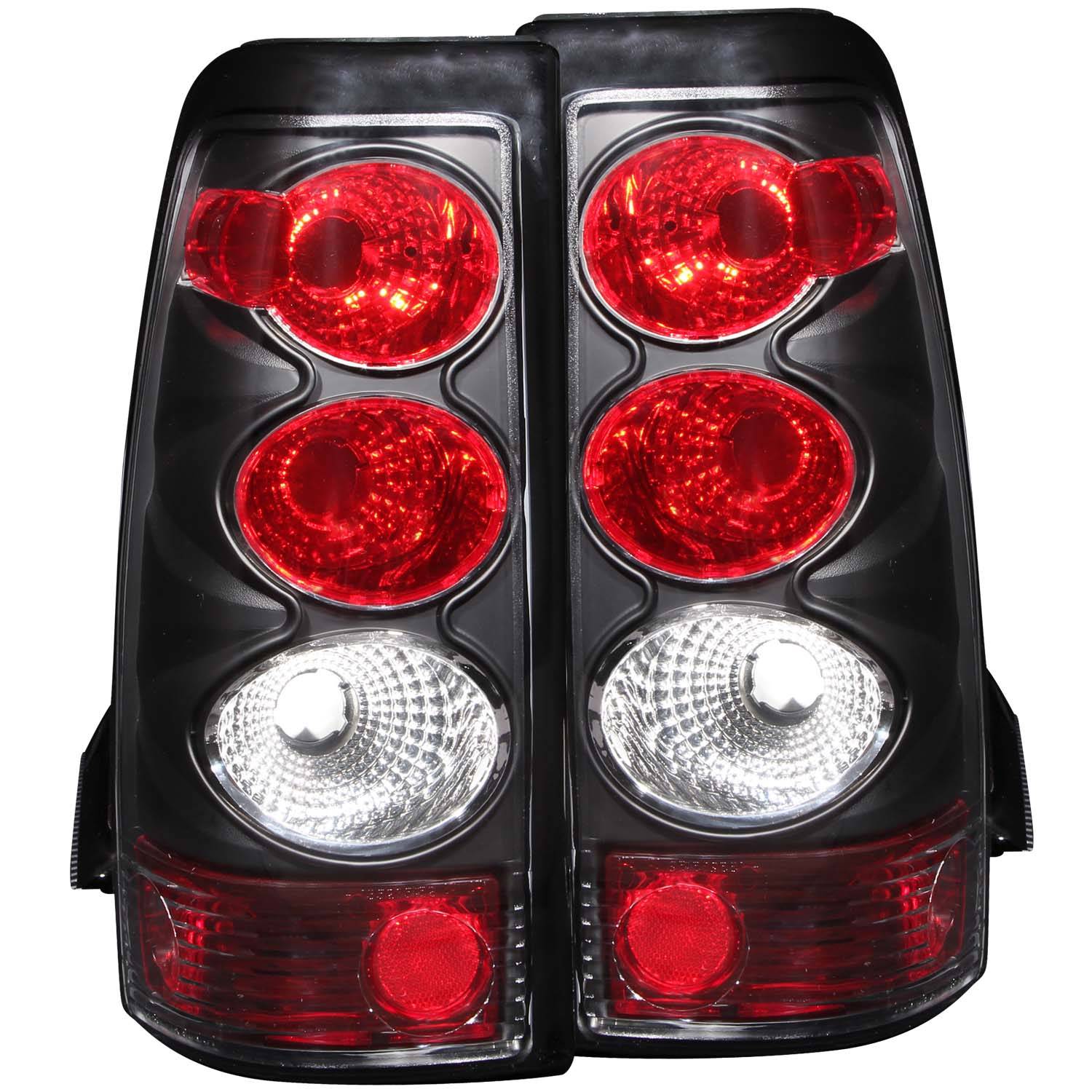 CHEVY SILVERADO 03-06 1500/2500/3500 / 07 CLASSIC TAIL LIGHTS BLACK (SINGLE REAR WHEELS)