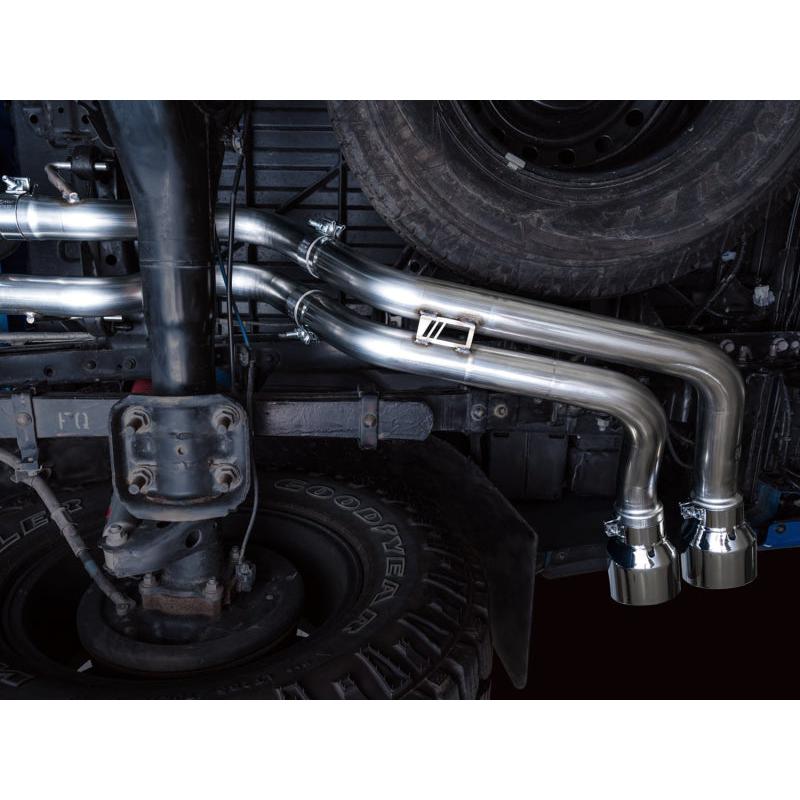 AWE 16-22 Toyota Tacoma 0FG Catback Exhaust w/ BashGuard - Dual Chrome Silver Tips-SR1 Performance