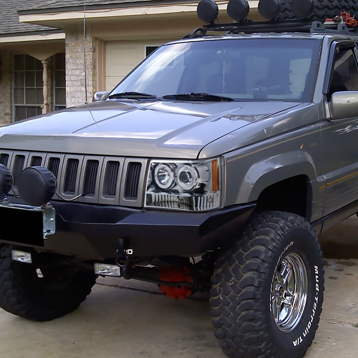 1993-1996 Jeep Grand Cherokee Dual Halo Projector Headlights (Chrome Housing/Clear Lens)