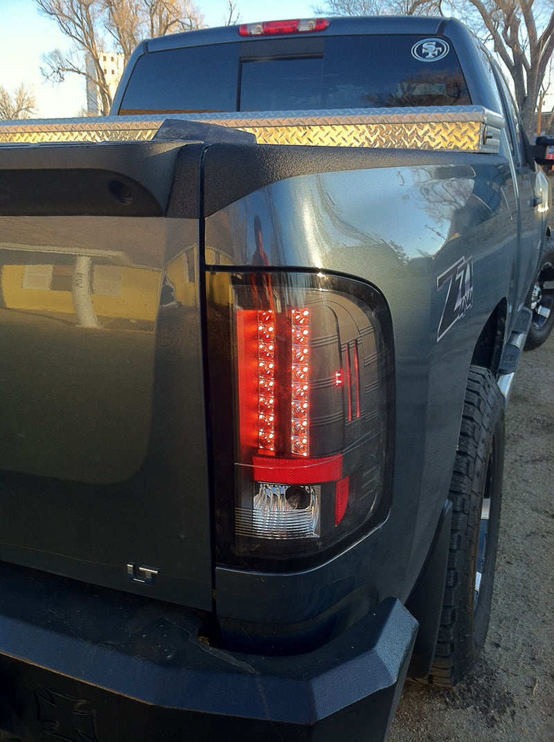 Spyder Chevy Silverado 07-13 LED Tail Lights Blk ALT-YD-CS07-LED-BK-SR1 Performance