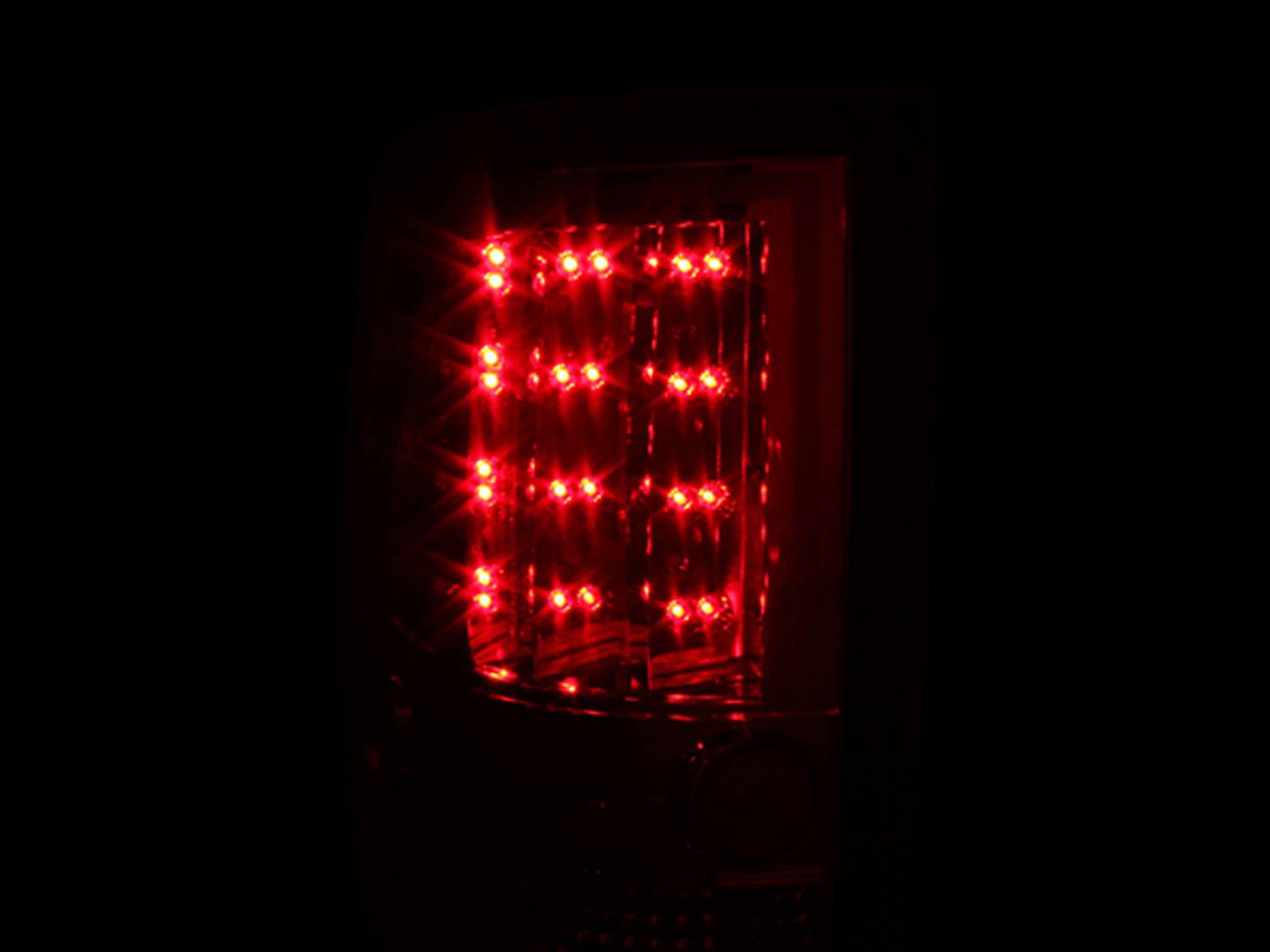 DODGE RAM 1500 09-18 / RAM 2500/3500 10-18 LED TAIL LIGHTS BLACK (NOT FOR OE LED TAIL LIGHT MODELS)