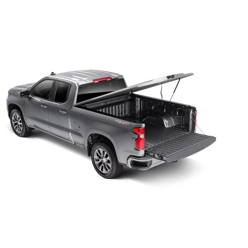 UnderCover 19-25 Chevrolet Silverado 1500 5.9ft Short Bed Elite LX Bed Cover (Painted)