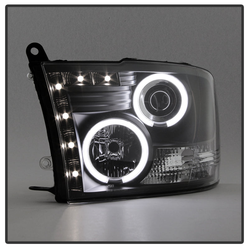 Spyder Dodge Ram 1500 09-14 Projector Headlights Halogen- CCFL Halo LED - Blk PRO-YD-DR09-CCFL-BK-SR1 Performance