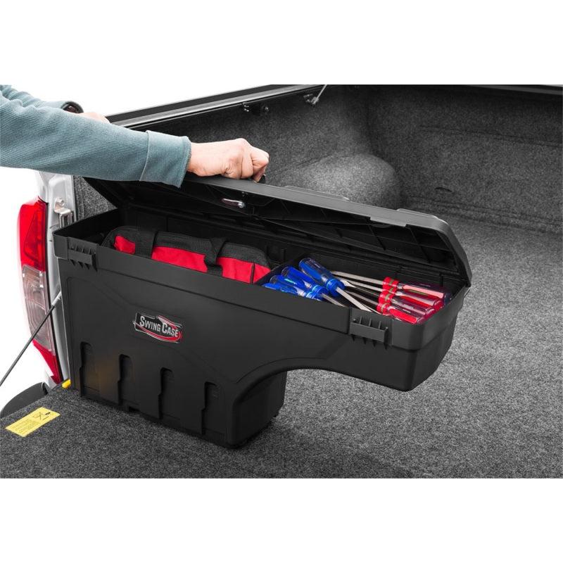 UnderCover 2022 Nissan Frontier Ext/Crew All Beds Drivers Side Swing Case - Black Smooth