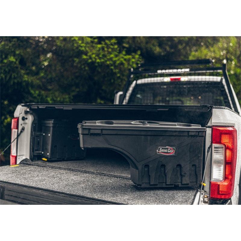 UnderCover 17-20 Ford F-250/F-350 Passengers Side Swing Case - Black Smooth