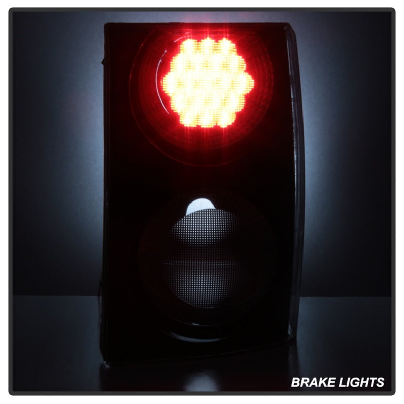 Xtune Land Rover Range Rover 06-09 Euro Style Tail Lights Clear ALT-JH-LRRRS06-CL-SR1 Performance
