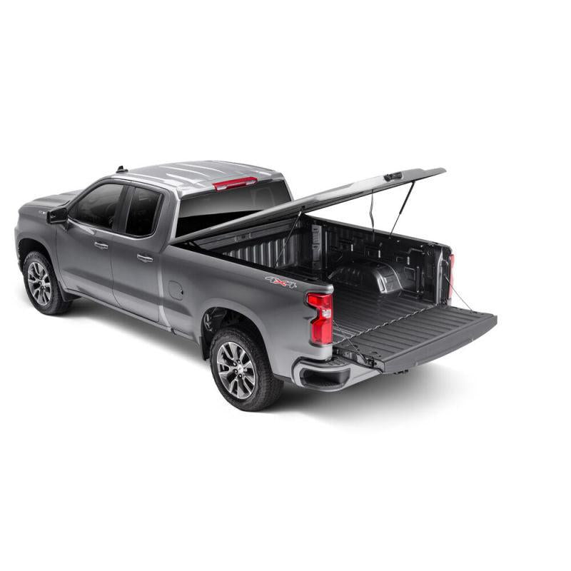 UnderCover 22-23 Chevy Silverado 5.9 ft Elite Bed Cover w/ Multi Flex TG - Cherry Red Tintcoat