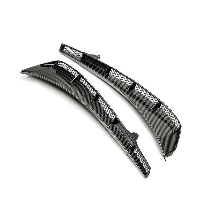 Seibon Carbon Fiber Fender Ducts for 2017-2020 Honda Civic Type R - Lightweight and Durable Performance Upgrade