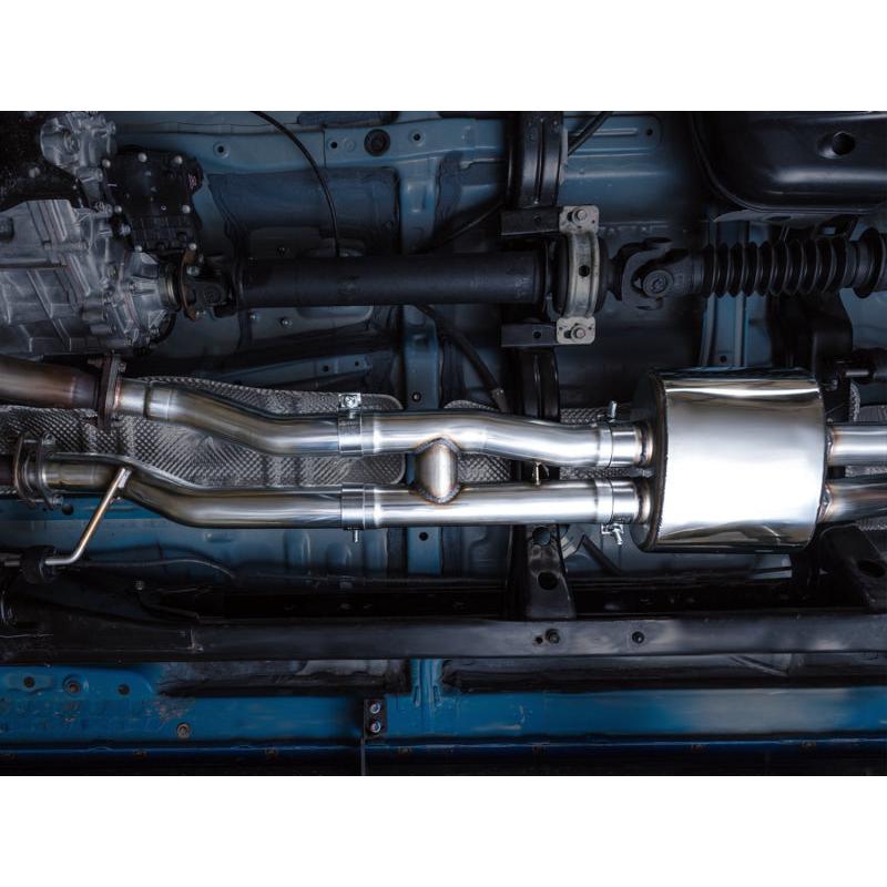 AWE 16-22 Toyota Tacoma 0FG Catback Exhaust w/ BashGuard - Dual Diamond Black Tips-SR1 Performance