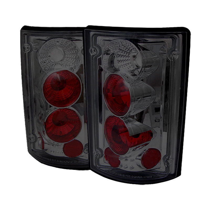 Spyder Ford Excursion 00-06/Econoline 150/250/350/450/550 95-06 Euro Tail Lights Smk ALT-YD-FEC00-SM-SR1 Performance
