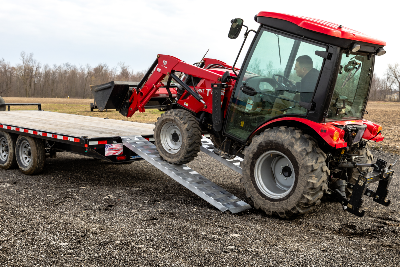Gen-Y Heavy-Duty 12 ft Aluminum Loading Ramps with 4,000 lb Capacity - Pair