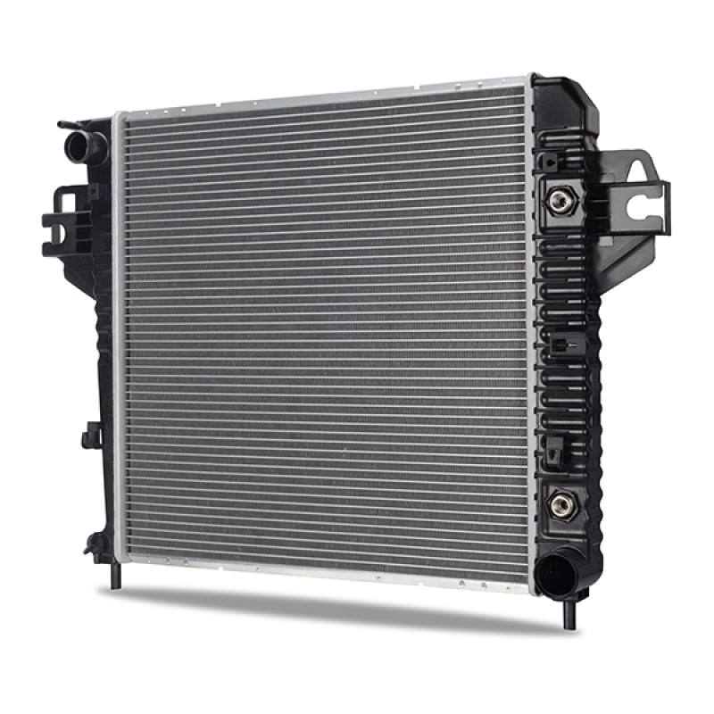 Mishimoto Jeep Liberty Replacement Radiator 2002-2006 | 3.7L OEM Fit and Aluminum Core