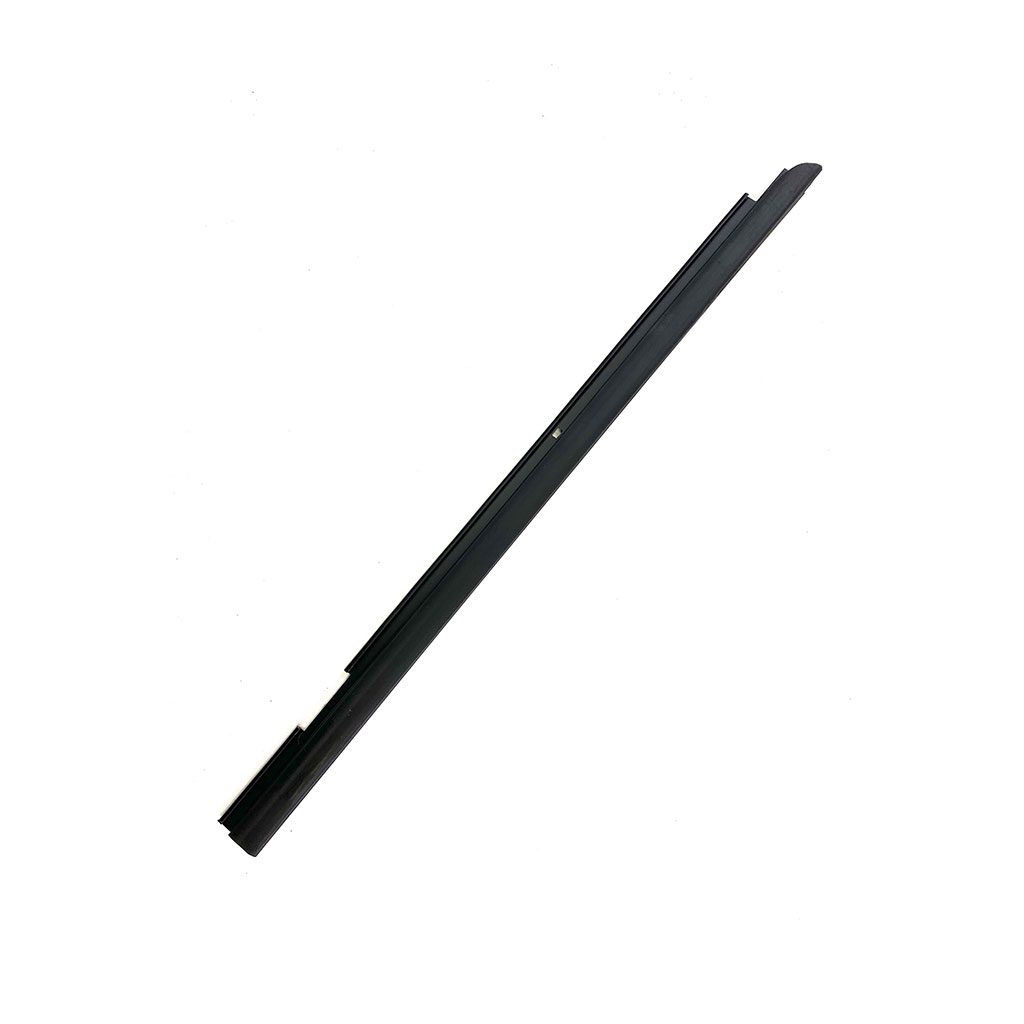 D2071 - Rear Outer Belt Weatherstrip