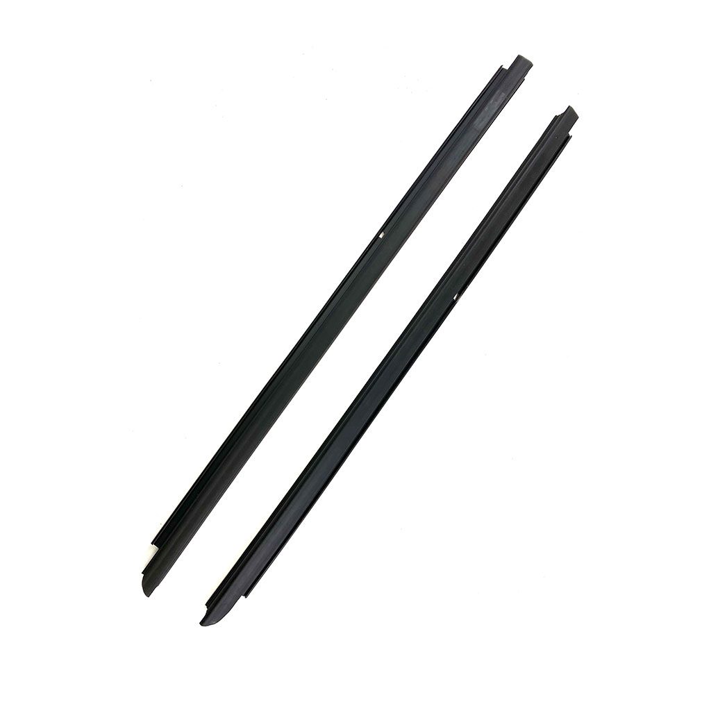 KD2076 - Front Outer Belt Weatherstrip 2 pc Kit