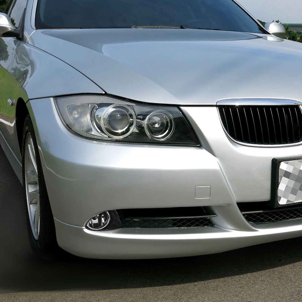 2006 BMW E90 3 Series 325i/330i / 2007-2008 3 Series 328i/335i Fog Lights (Chrome Housing/Clear Lens)