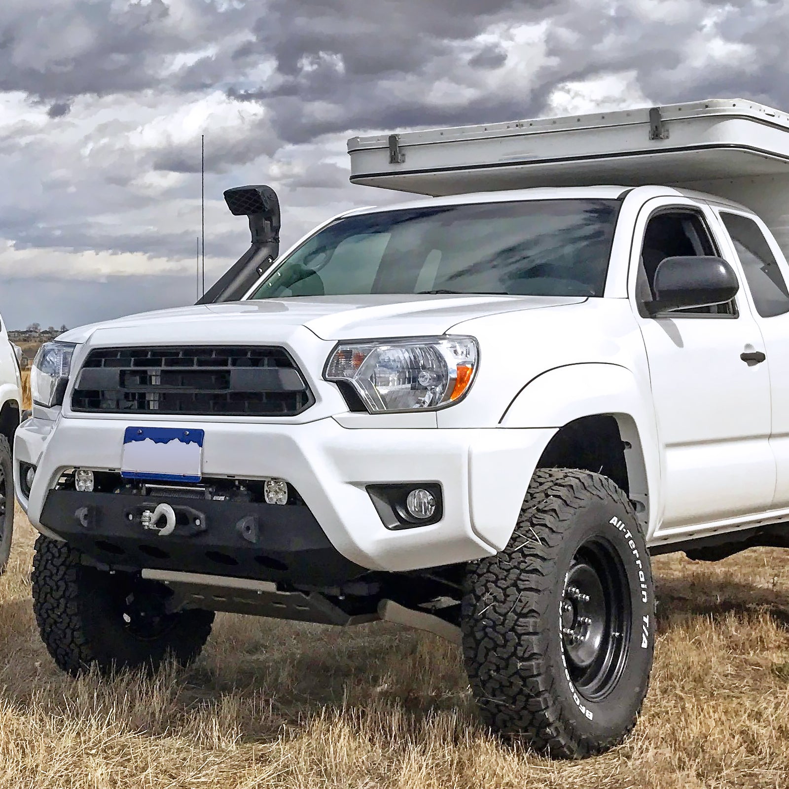 2012-2015 Toyota Tacoma H11 Fog Lights Kit (Chrome Housing/Clear Lens)