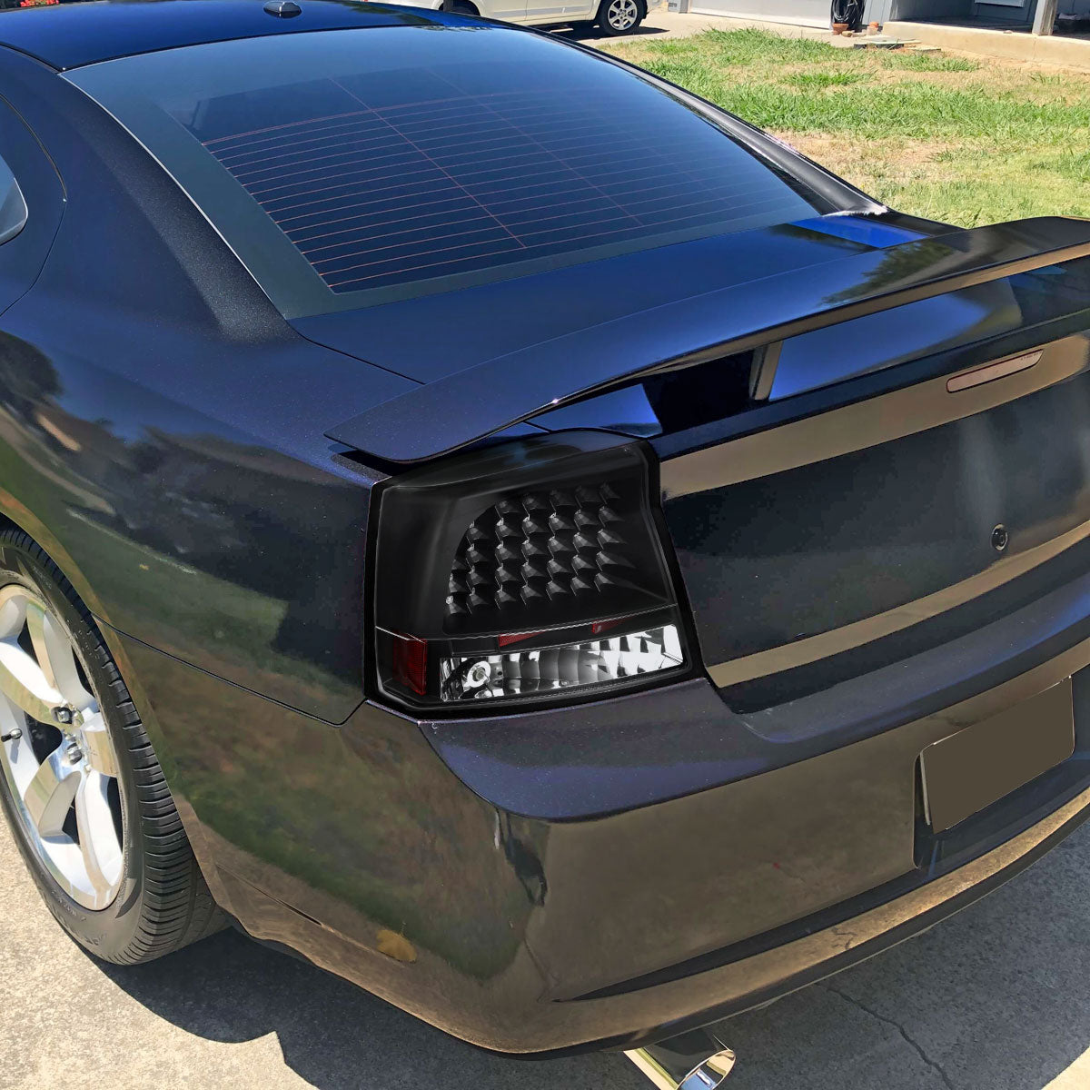 2005-2010 Dodge Charger LED Tail Lights (Matte Black Housing/Clear Lens)