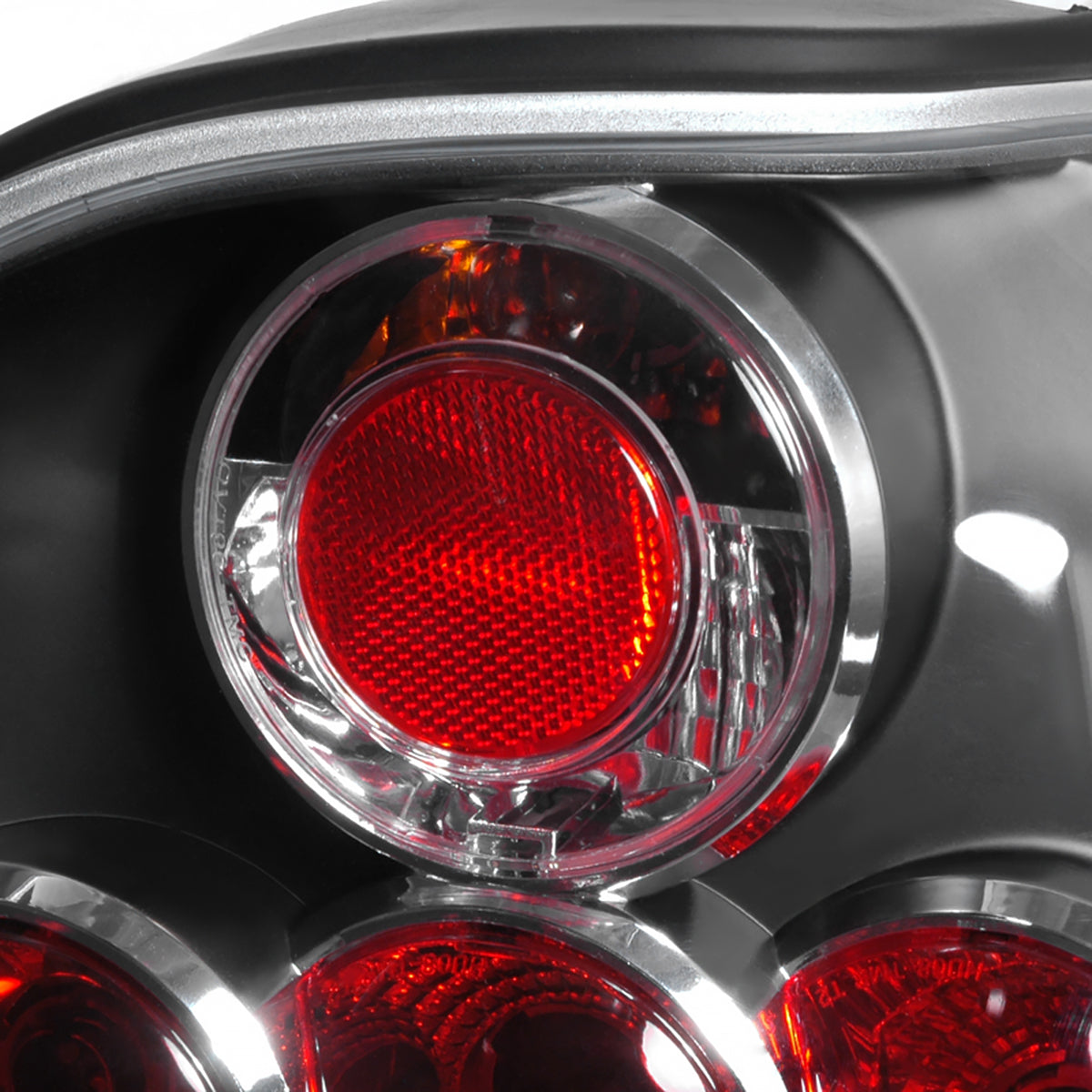 1993-1998 Volkswagen Golf Mk3 Tail Lights (Matte Black Housing/Clear Lens)