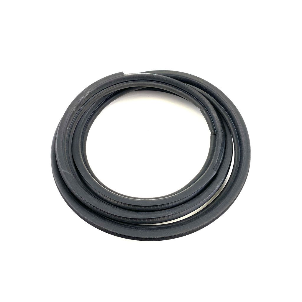 T3013 - Door Seal on body Rear Door