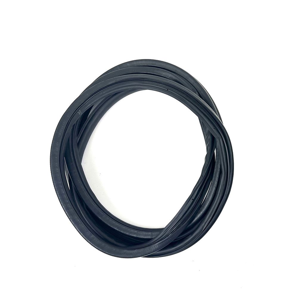 T3018 - Door Seal Front on Body
