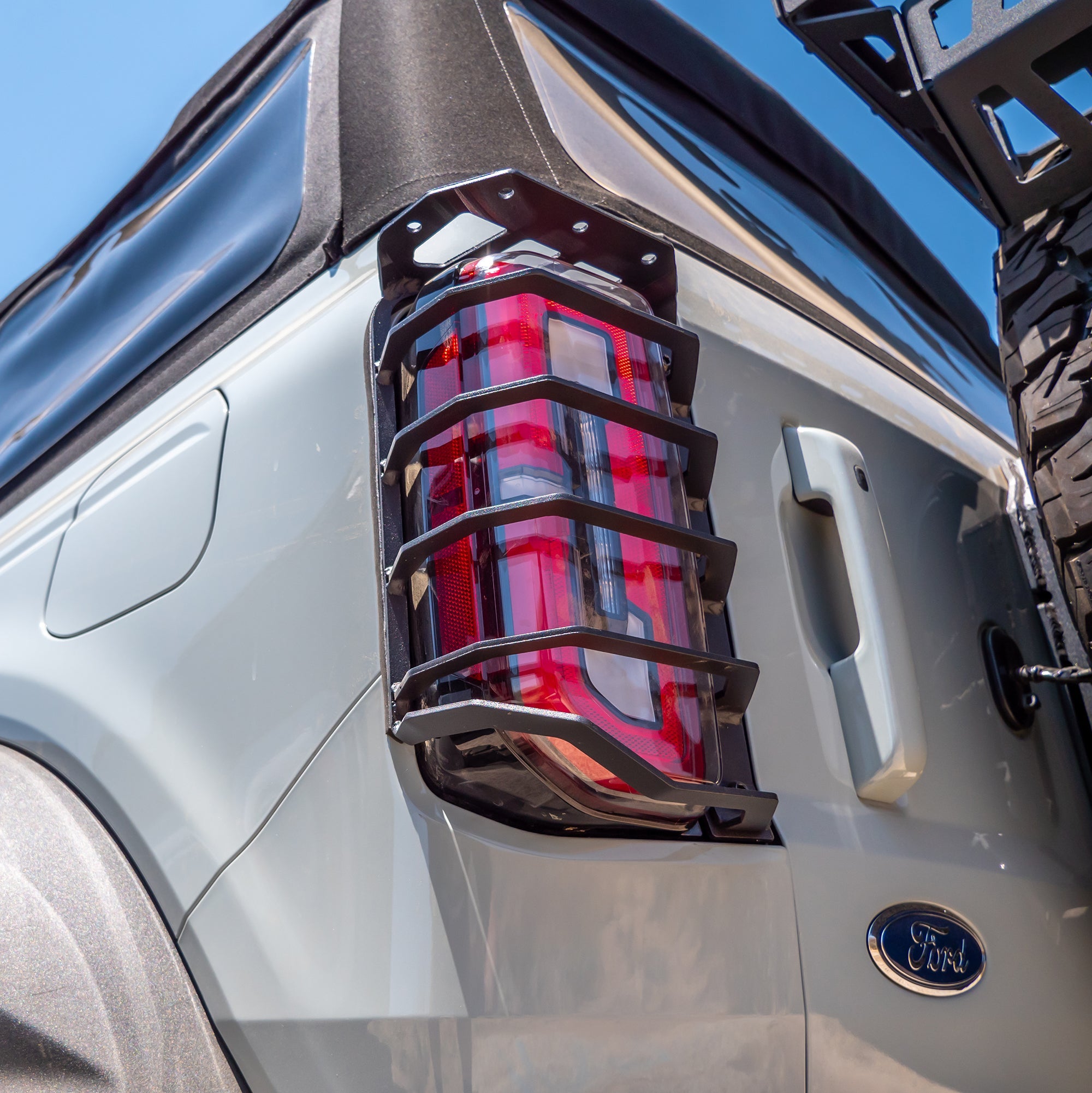 2021+ Ford Bronco Rear Tail Light Guards - Turn Offroad