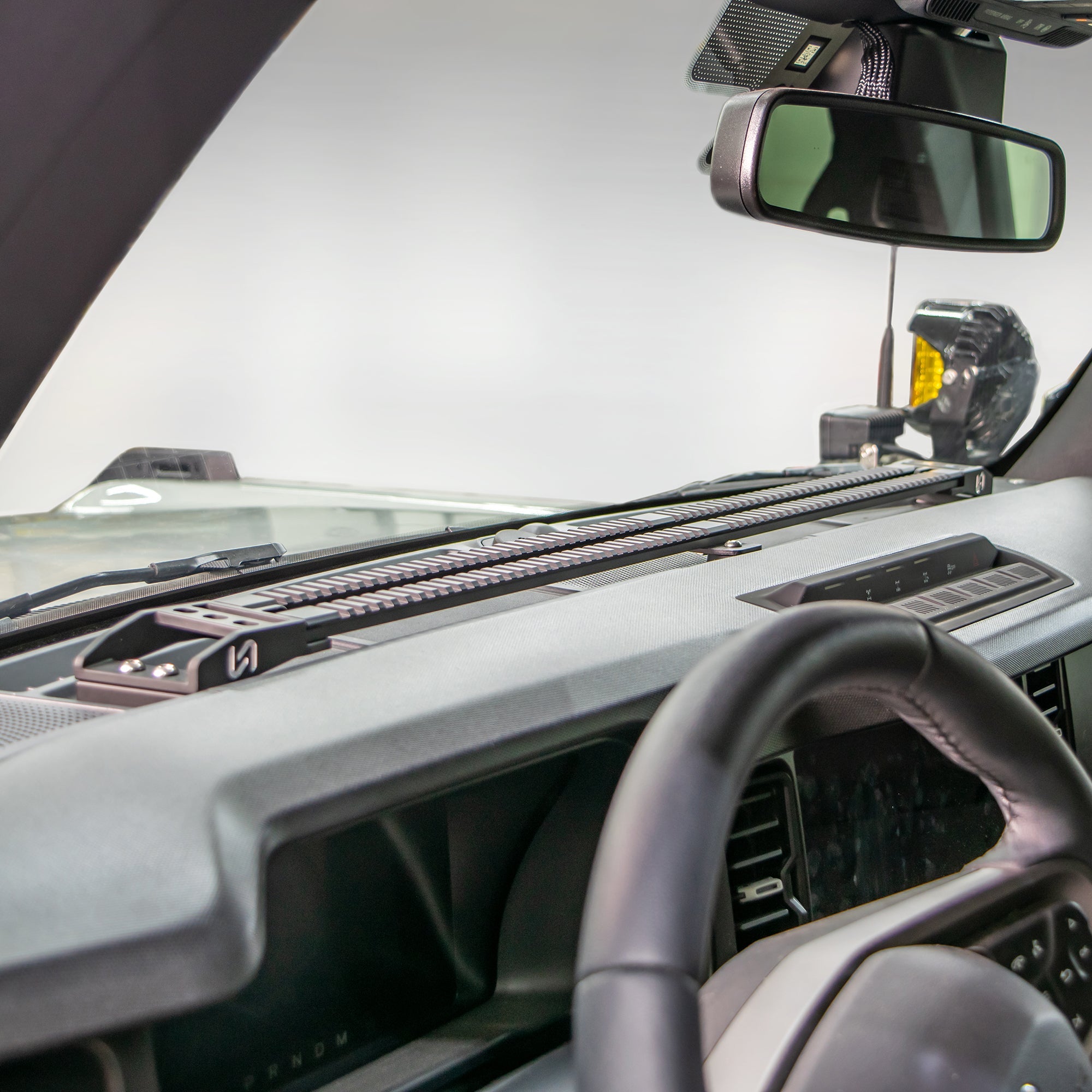 2021+ Ford Bronco Dashboard Mount - Turn Offroad