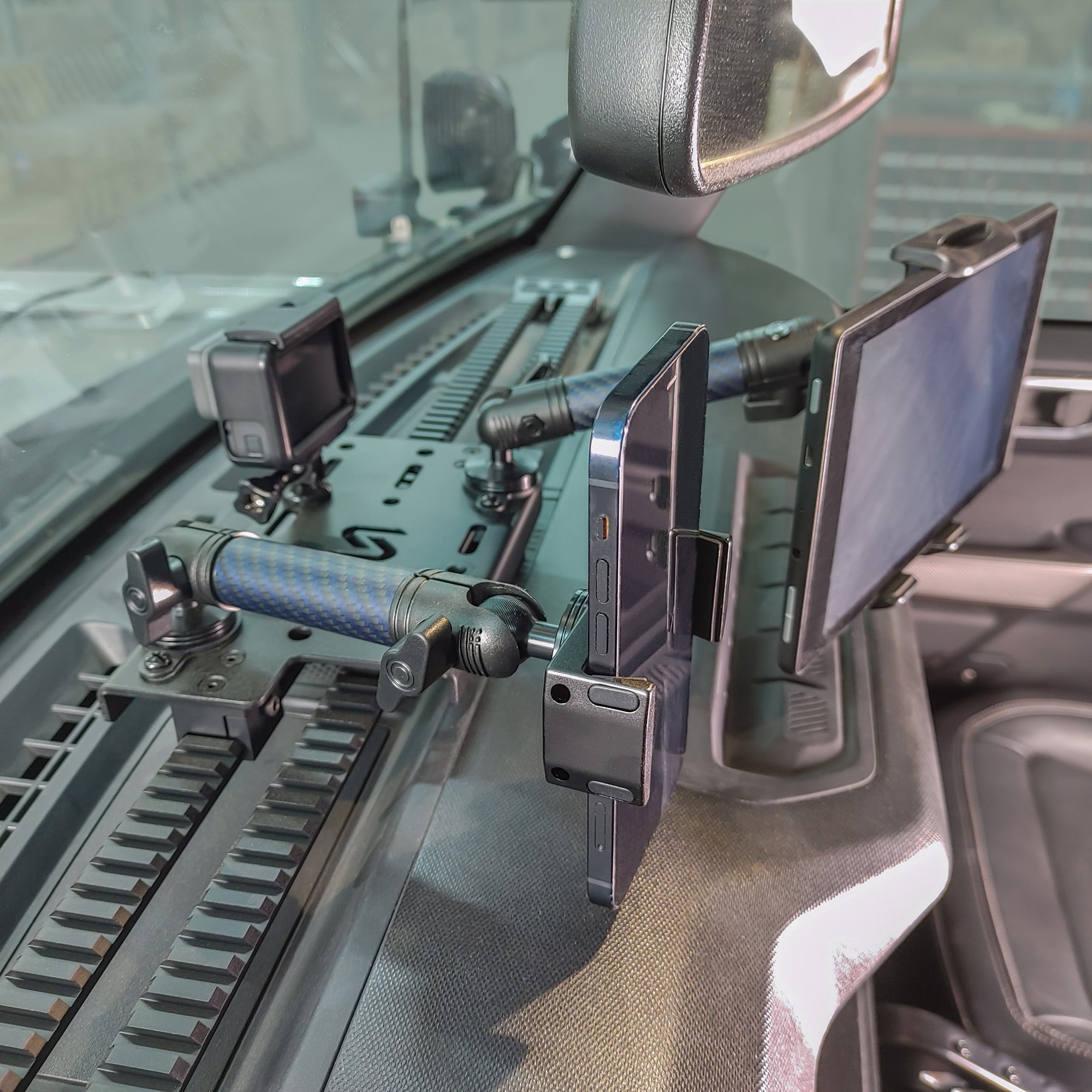 2021+ Ford Bronco Dashboard Mount