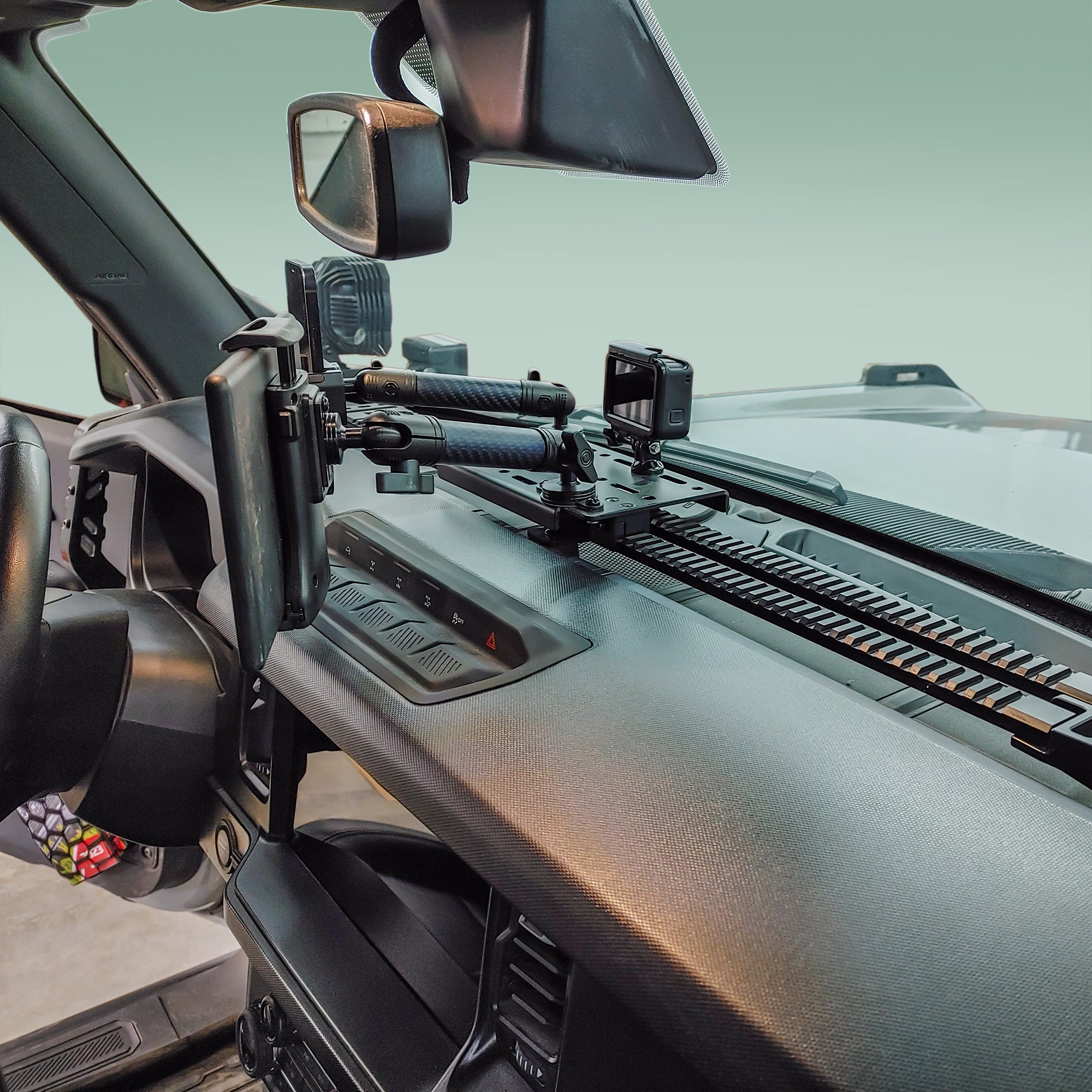 2021+ Ford Bronco Dashboard Mount