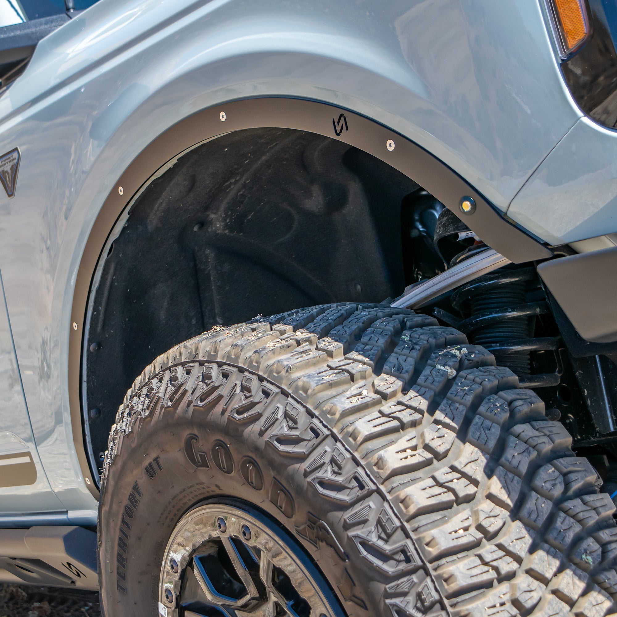 2021+ Ford Bronco Fender Delete Kit w/ Marker Lights - Turn Offroad