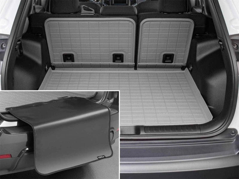 WeatherTech SeatBack Cargo Liner HP with Bumper Protector for 2019-2022 Jeep Cherokee - Gray