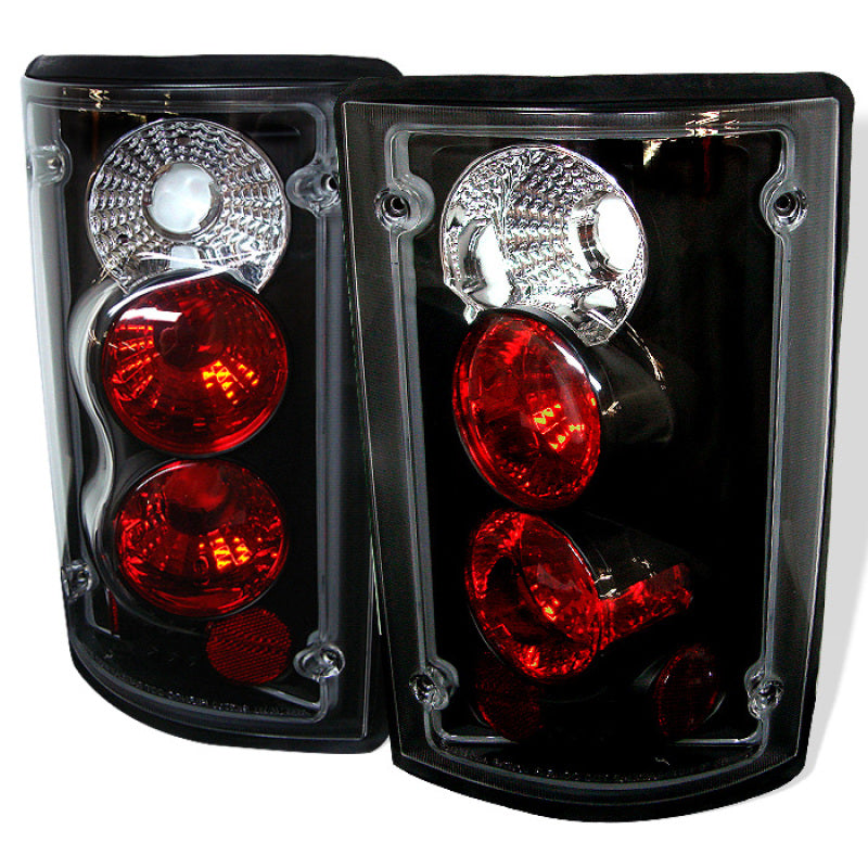 Spyder Ford Excursion 00-06/Econoline 150/250/350/450/550 95-06 Euro Tail Lights Blk ALT-YD-FEC00-BK-SR1 Performance