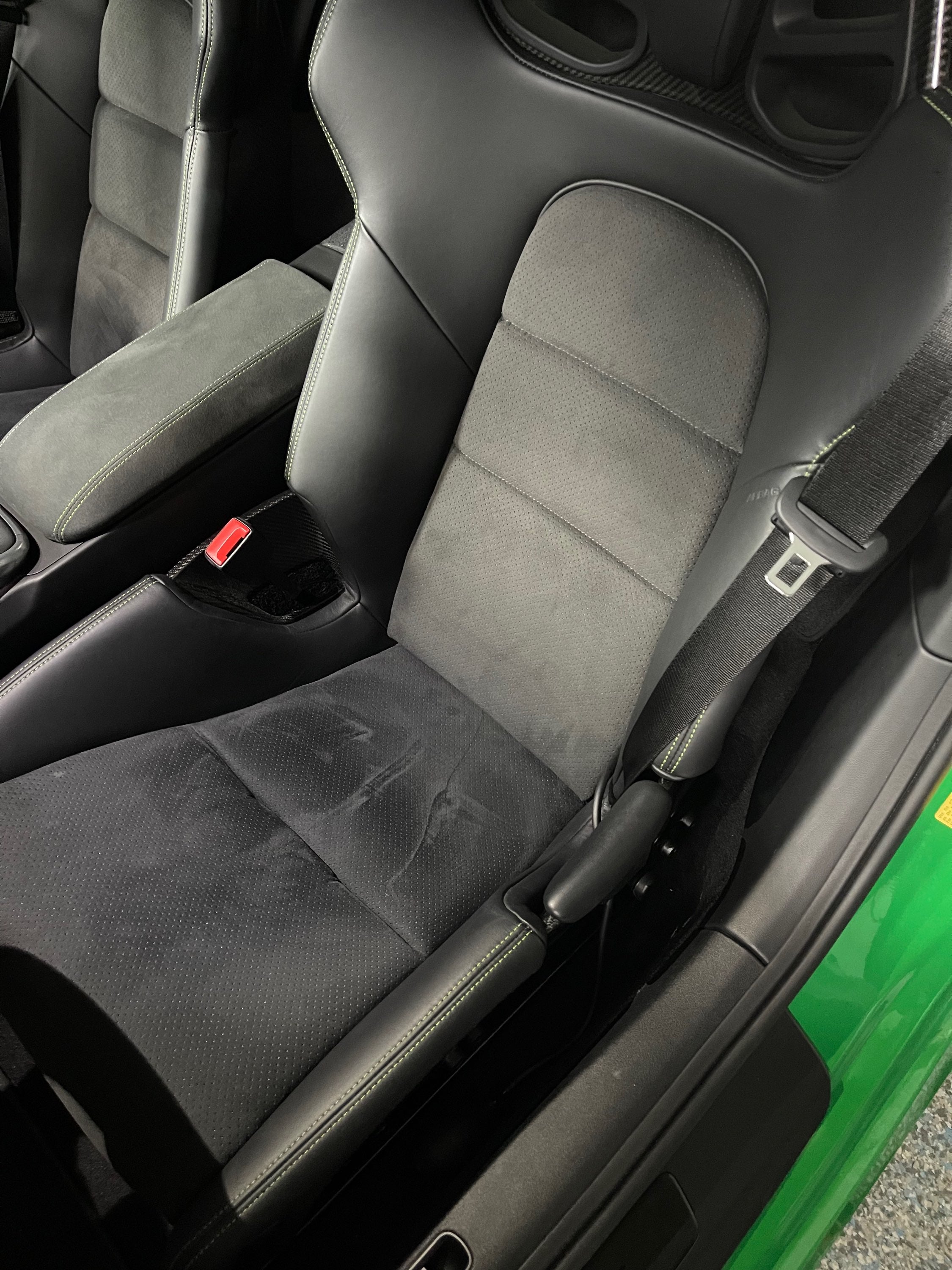 Porsche 911 GT3, GT2, GT4 Lightweight Bucket (LWB) Seats adjustable lumbar support
