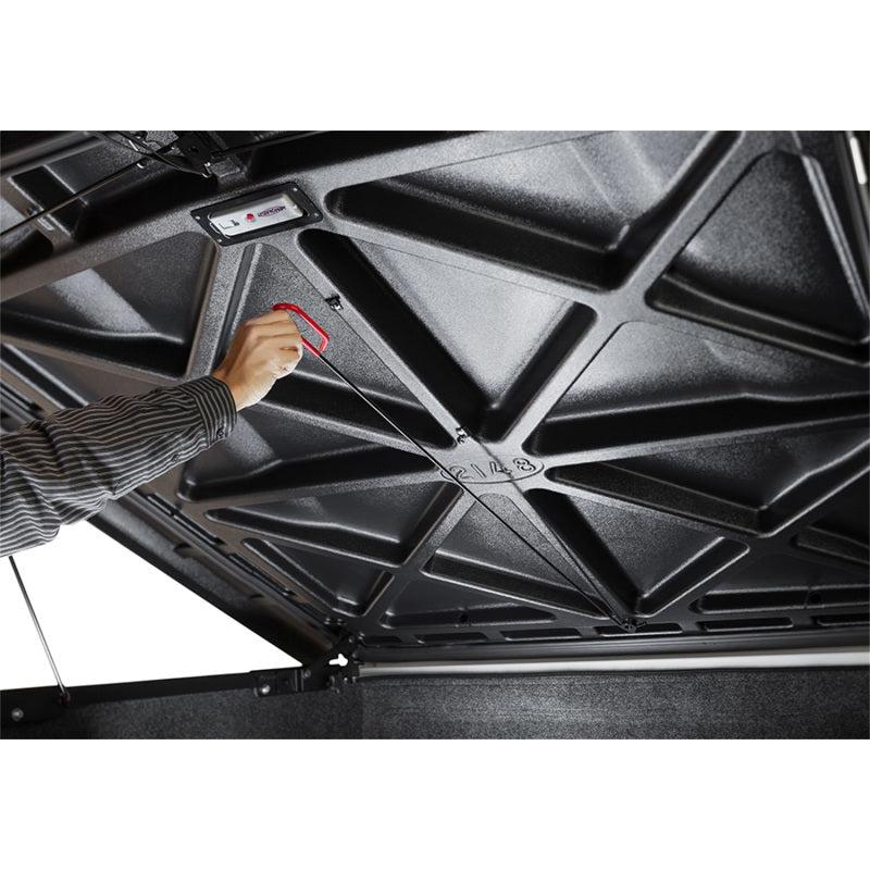 UnderCover 2021 Ford F-150 Ext/Crew Cab 6.5ft Elite Bed Cover - Black Textured