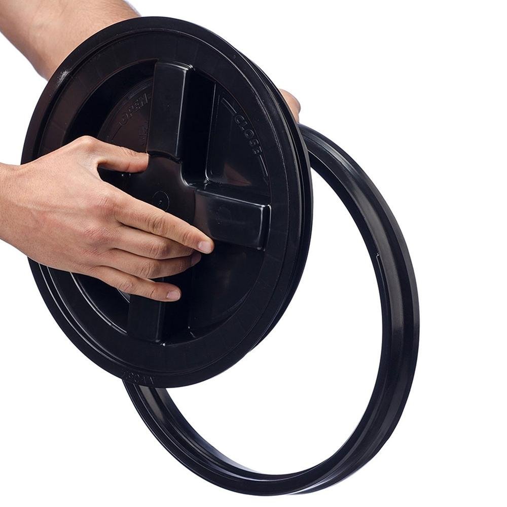 Black Gamma Seal Lid for 3.5, 5, 6 & 7 Gallon Plastic Buckets-SR1 Performance