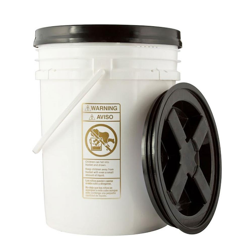 Black Gamma Seal Lid for 3.5, 5, 6 & 7 Gallon Plastic Buckets-SR1 Performance