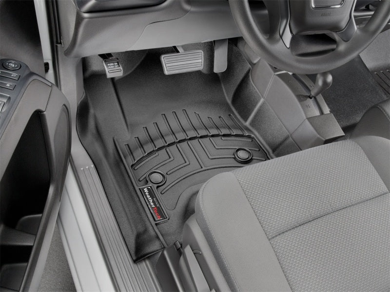 WeatherTech DigitalFit FloorLiner for Chevrolet Silverado 1500 and GMC Sierra 1500 – Black, Front