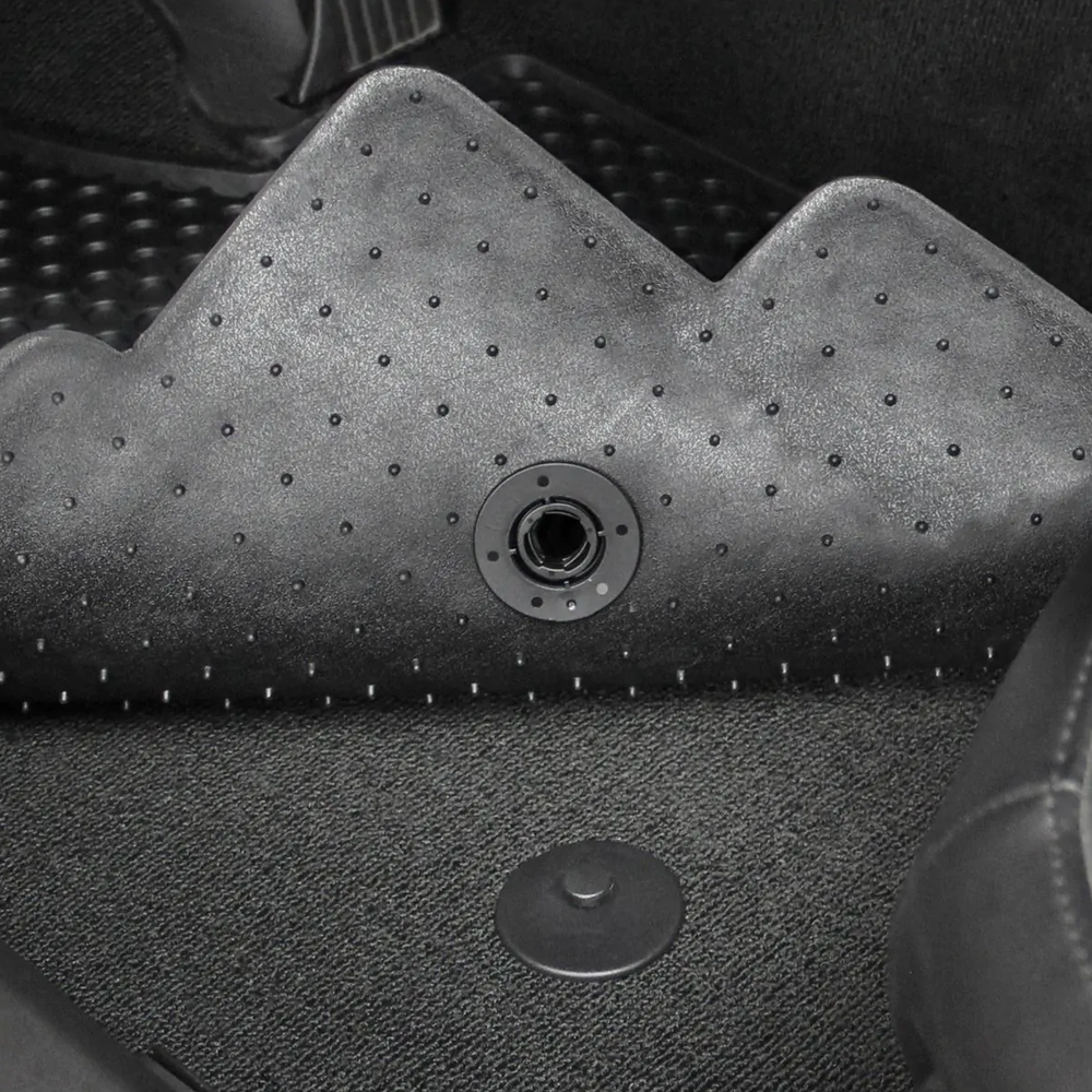 Lloyd Mats Custom-Fit All-Weather Rubber Mats for Cadillac XT5 2017-ON