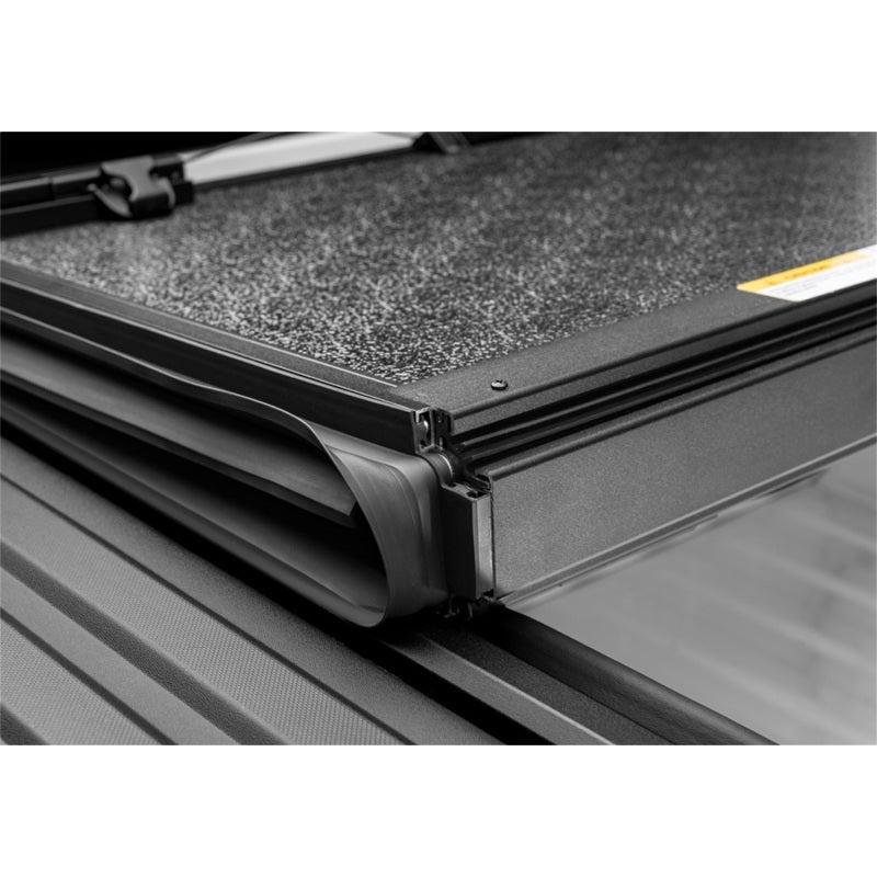 UnderCover 19-20 Ram 1500 (w/ Rambox) 5.7ft Armor Flex Bed Cover