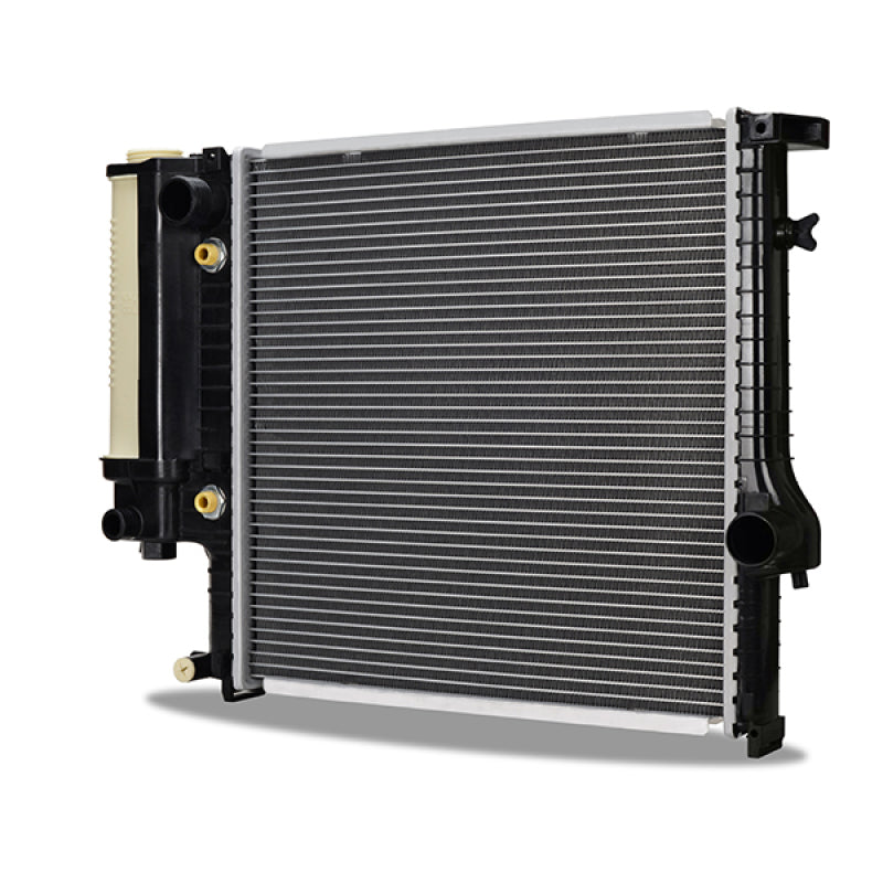 Mishimoto 1991-1999 BMW 318i, 318is, 318ti Automatic Radiator Replacement Part R1295-AT