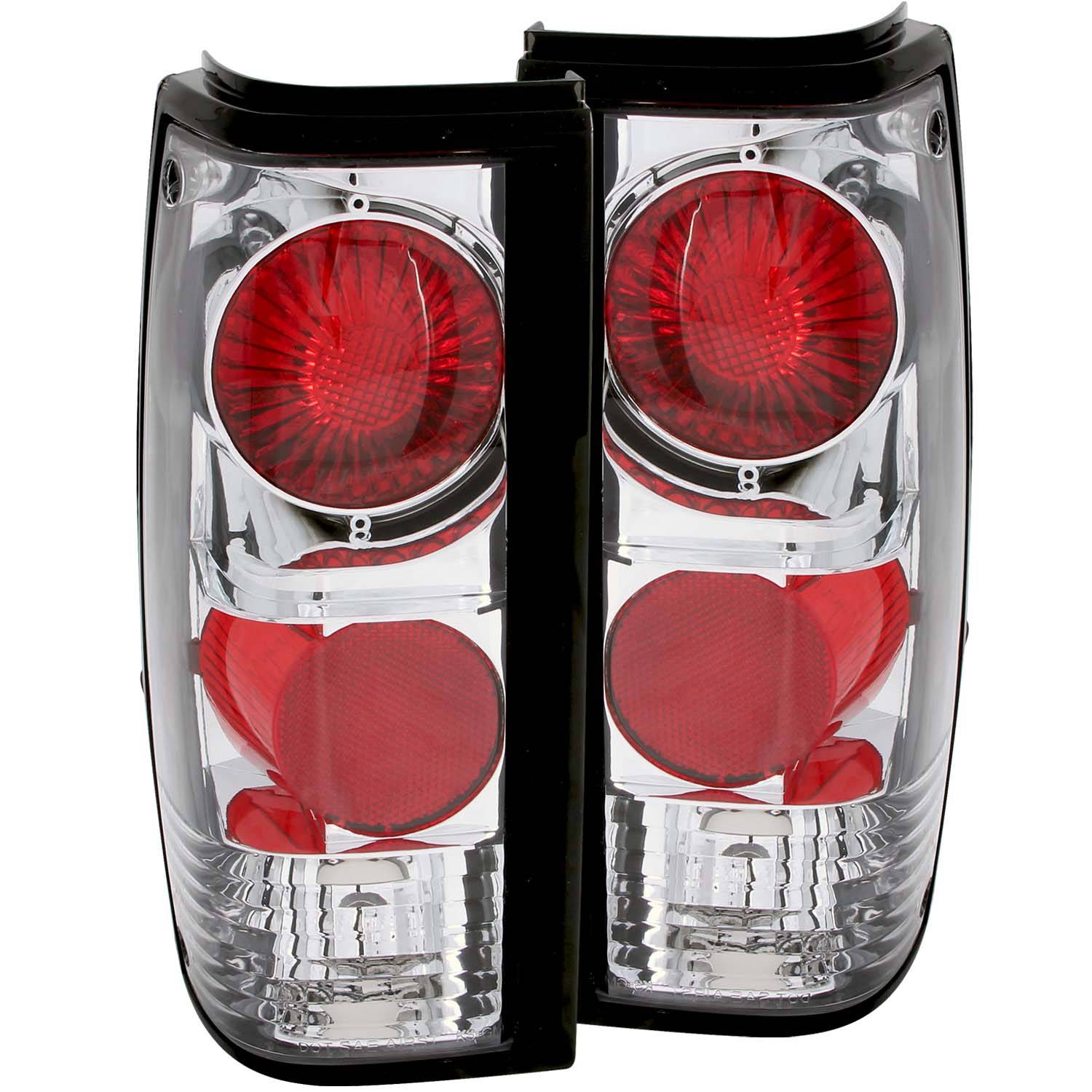 CHEVY S-10 82-93 / GMC SONOMA 91-93 TAIL LIGHTS CHROME