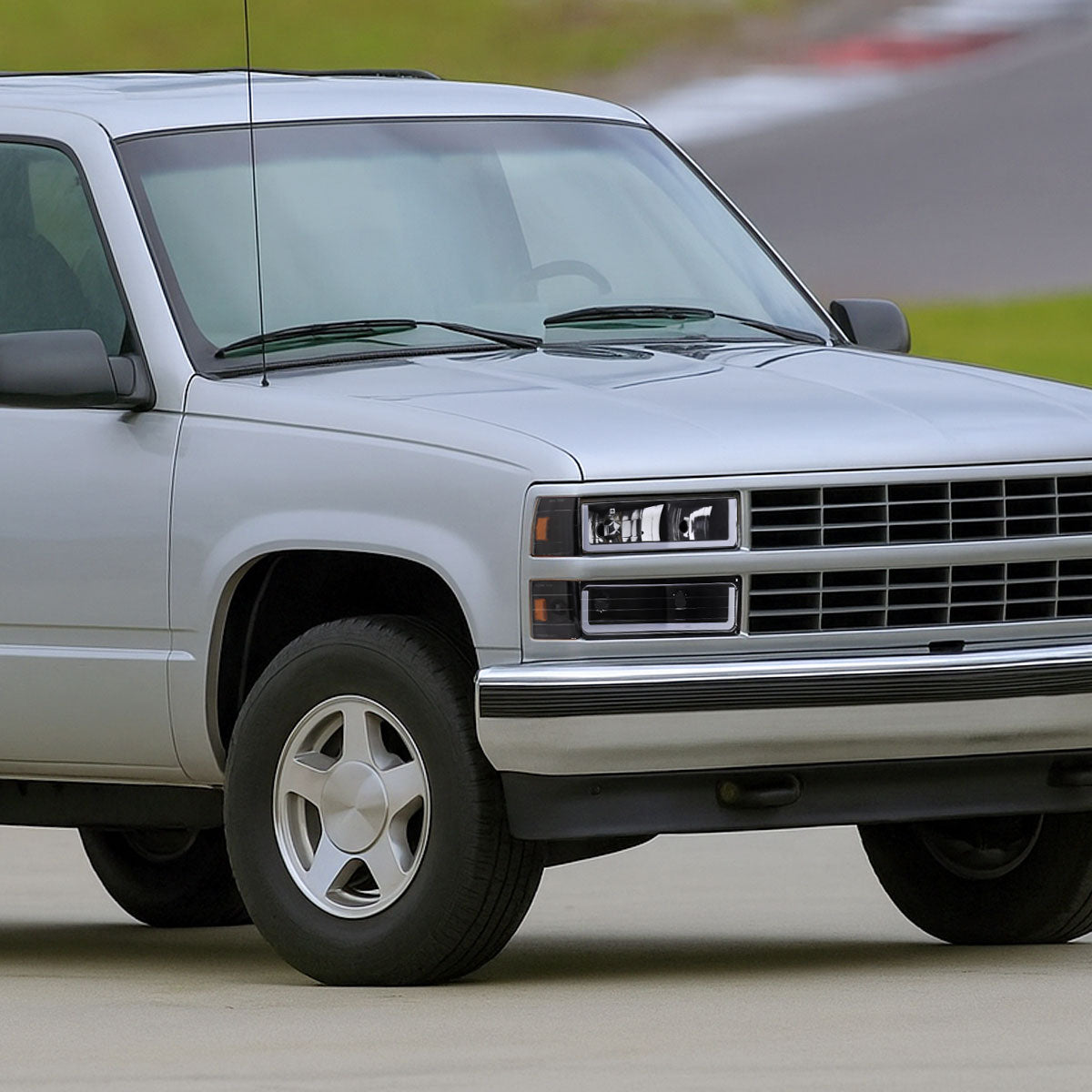 1988-1993 Chevrolet/GMC C10 C/K Sierra Tahoe LED Tube Factory Style Headlights with Bumper & Corner Lights (Matte Black Housing/Clear Lens)