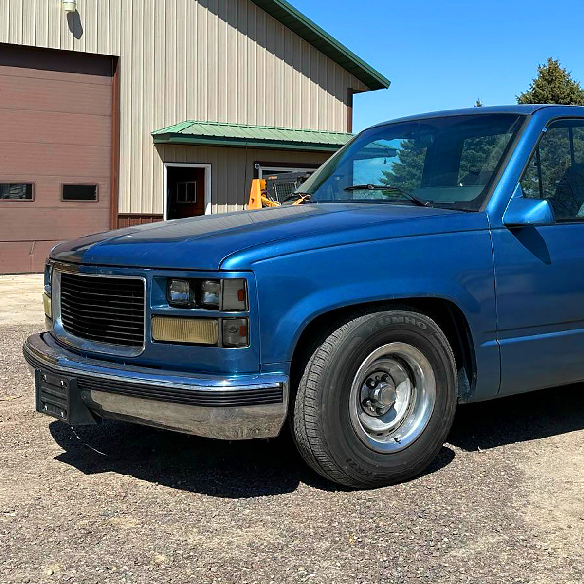 1988-1993 Chevy C/K Silverado GMC Sierra Yukon Smoked Corner Lights (Chrome Housing/Smoked Lens)