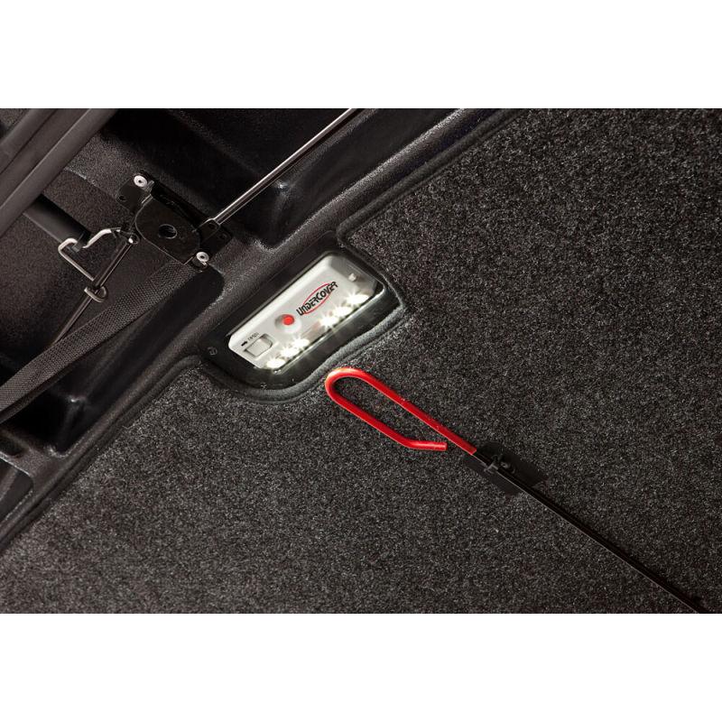 UnderCover 2022 Toyota Tundra Crew Cab 5.5ft w/o Trail Box Elite LX Bed Cover - Mag. Gray Metallic