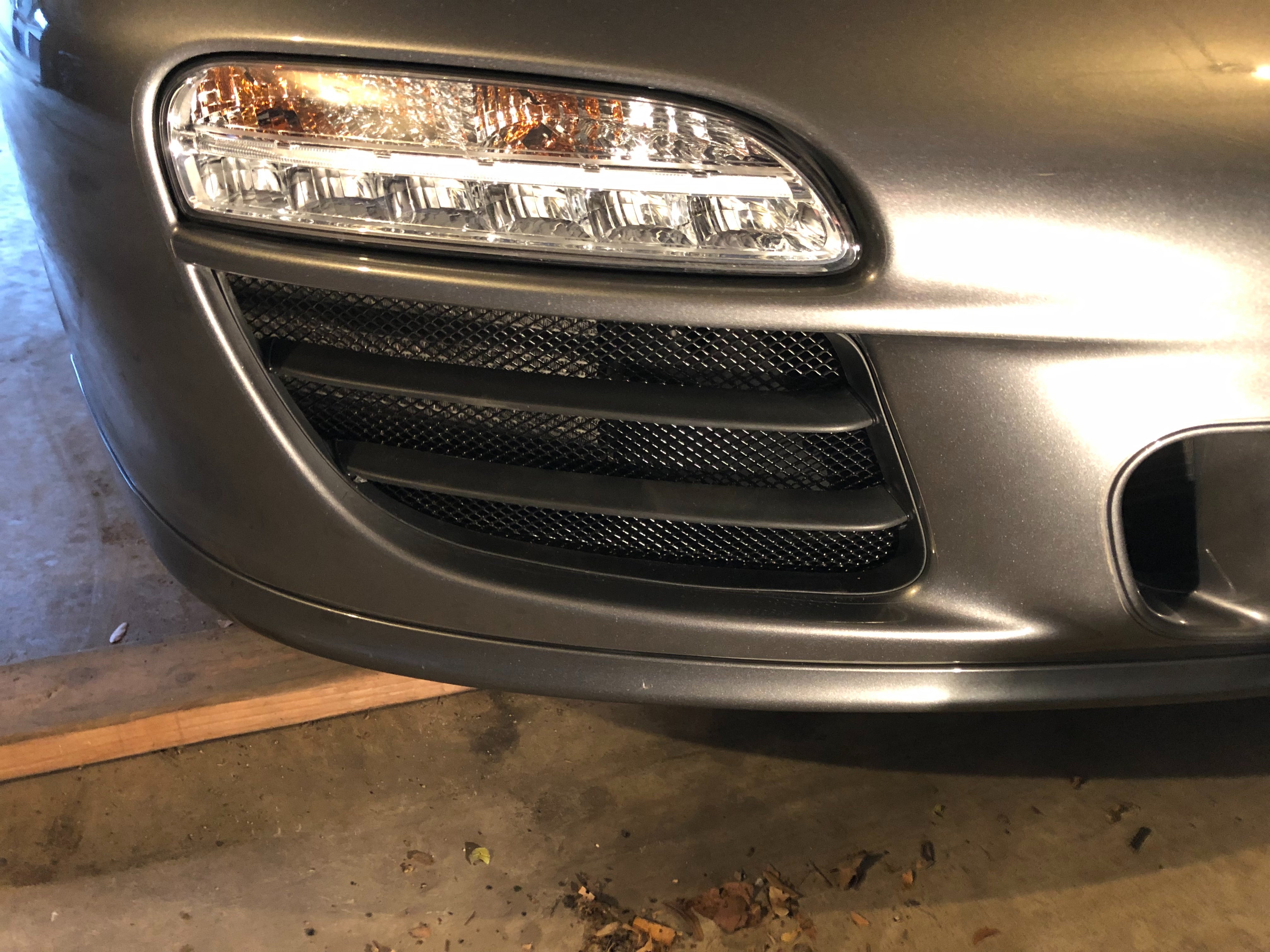 Porsche 911 997.2 GTS Side Radiator Grilles Mesh (left and right)