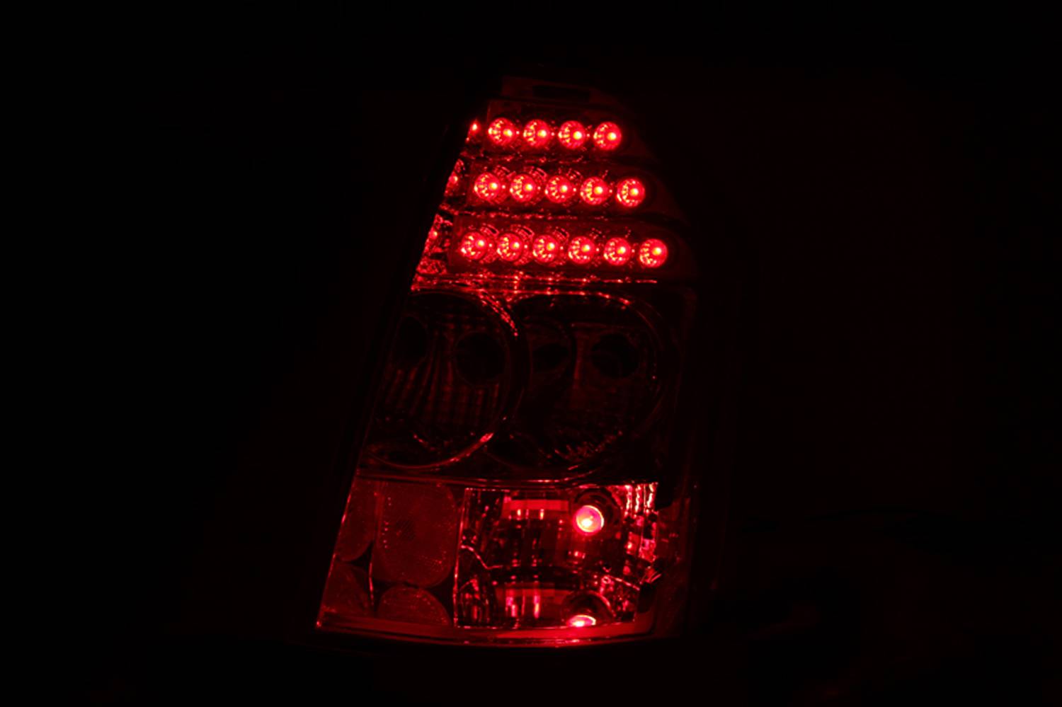 CHRYSLER 300C 05-07 LED TAIL LIGHTS BLACK