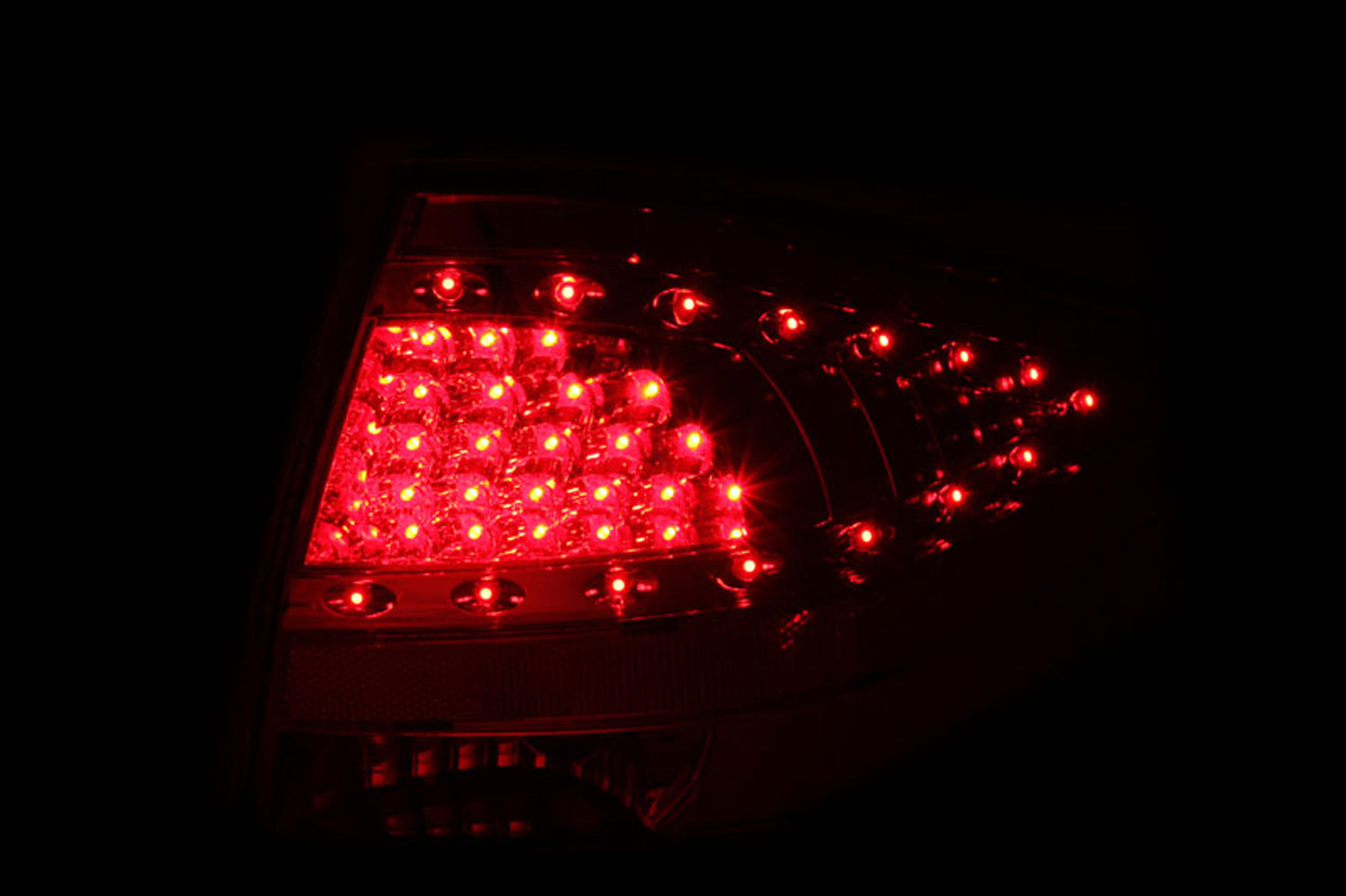 FORD FOCUS 08-11 LED TAIL LIGHTS CHROME RED/CLEAR LENS