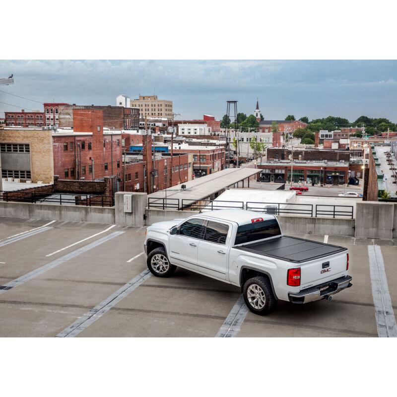 Undercover 2024 Ford Ranger Hard folding Ultra Flex Bed Cover - 5ft