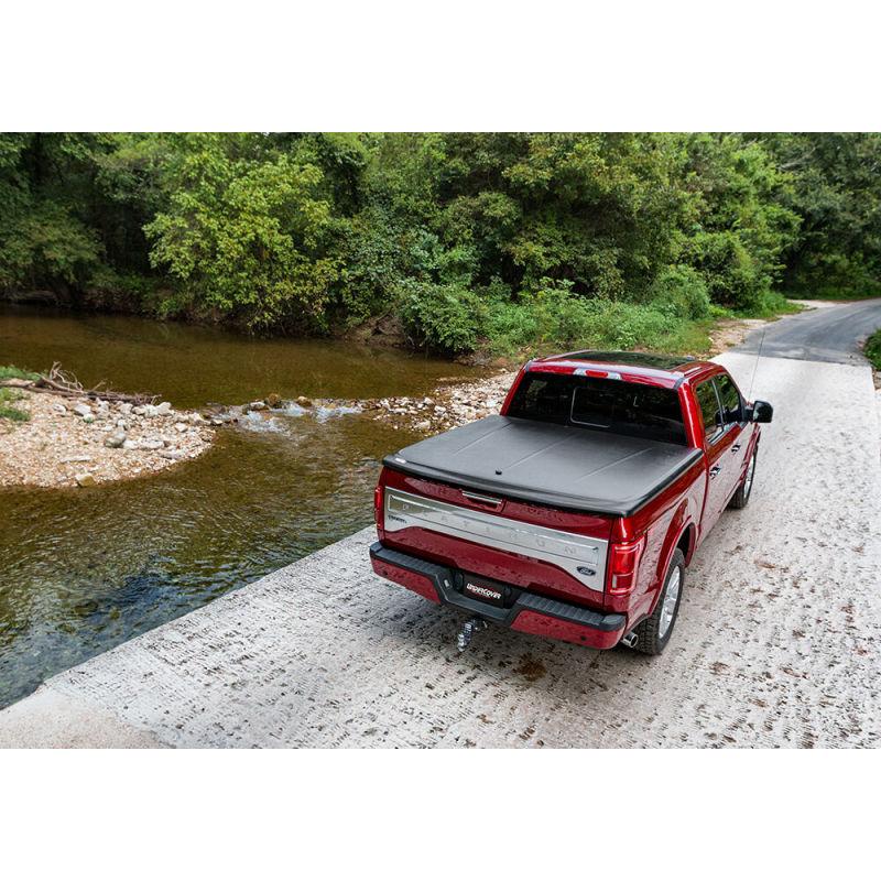 UnderCover 2021 Ford F-150 Ext/Crew Cab 6.5ft SE Bed Cover - Textured